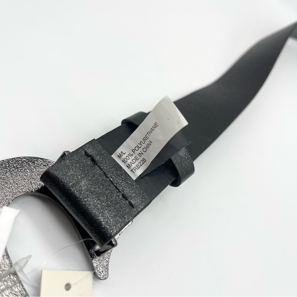 True Religion Horse Shoe Logo Buckle Black Shimmer Belt M/L– New Without Box - Picture 5 of 6